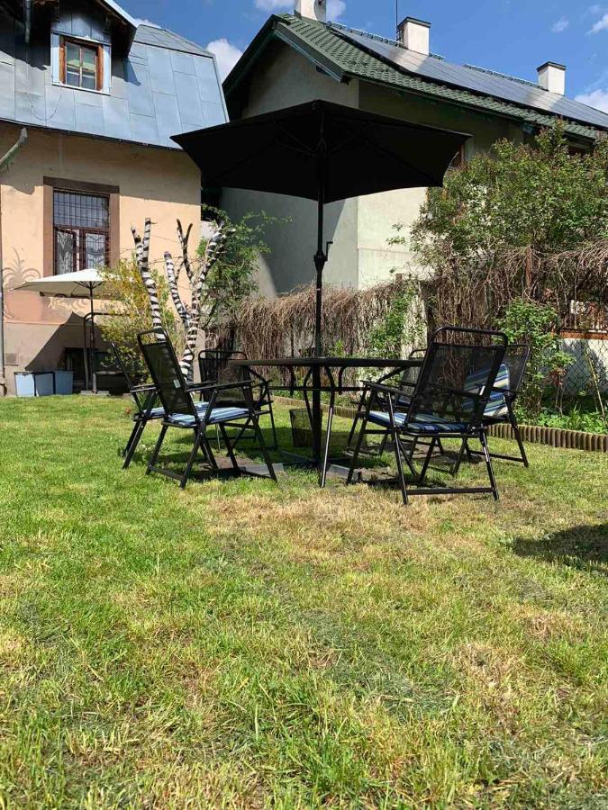 Hostel Retro & Garden